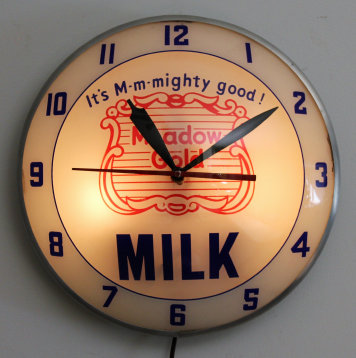 Antique Advertising Products Meadow Gold milk advertiser Clock