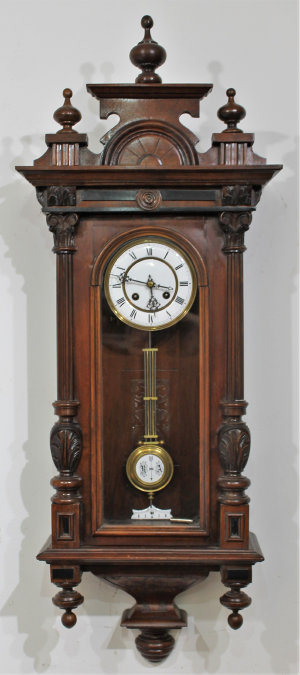 Antique Austrian Altdeutsch spring-driven Vienna Clock