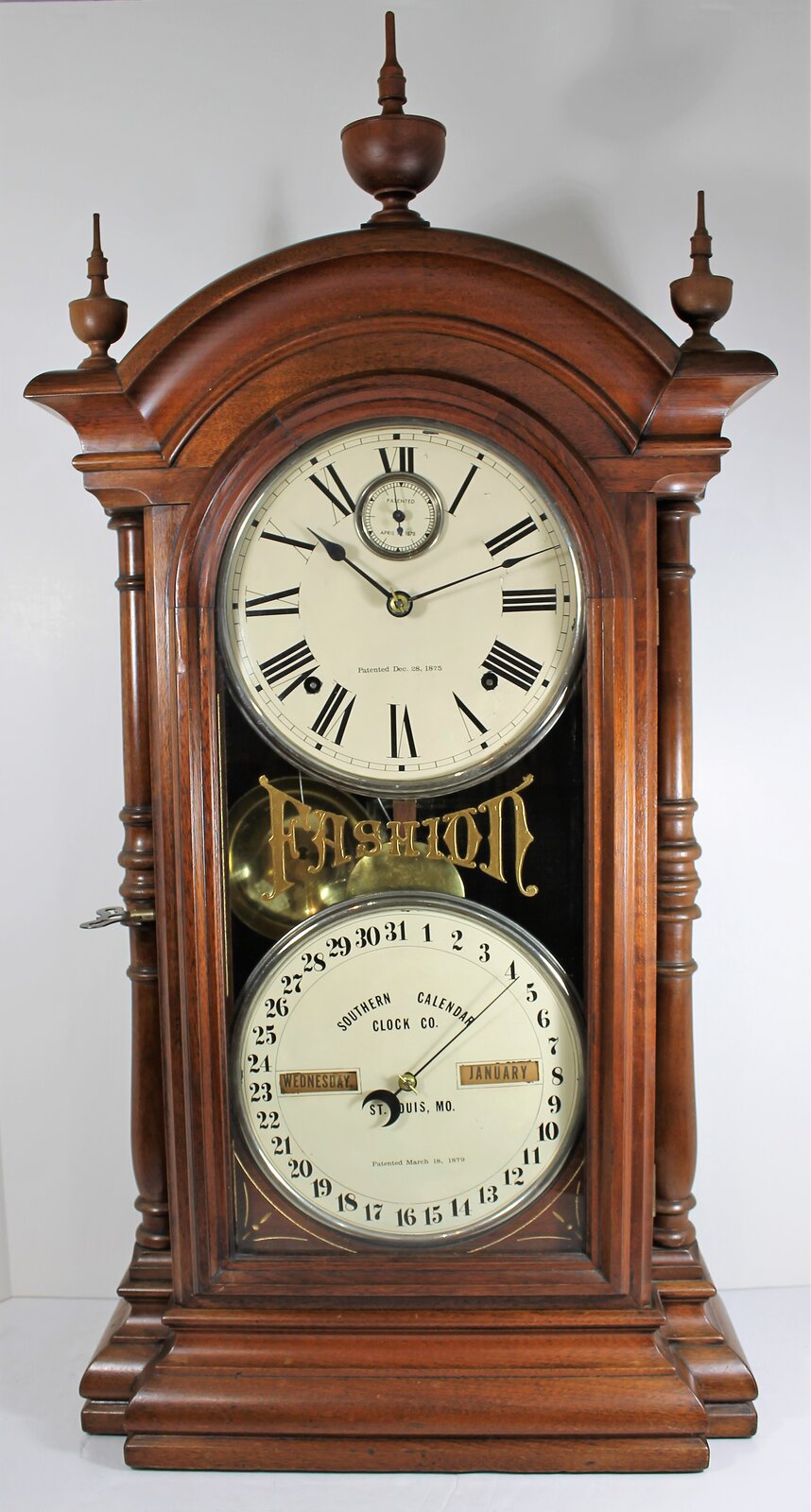 Antique Southern Calendar Fashion No. 4 Clock — Antique Clocks Price Guide