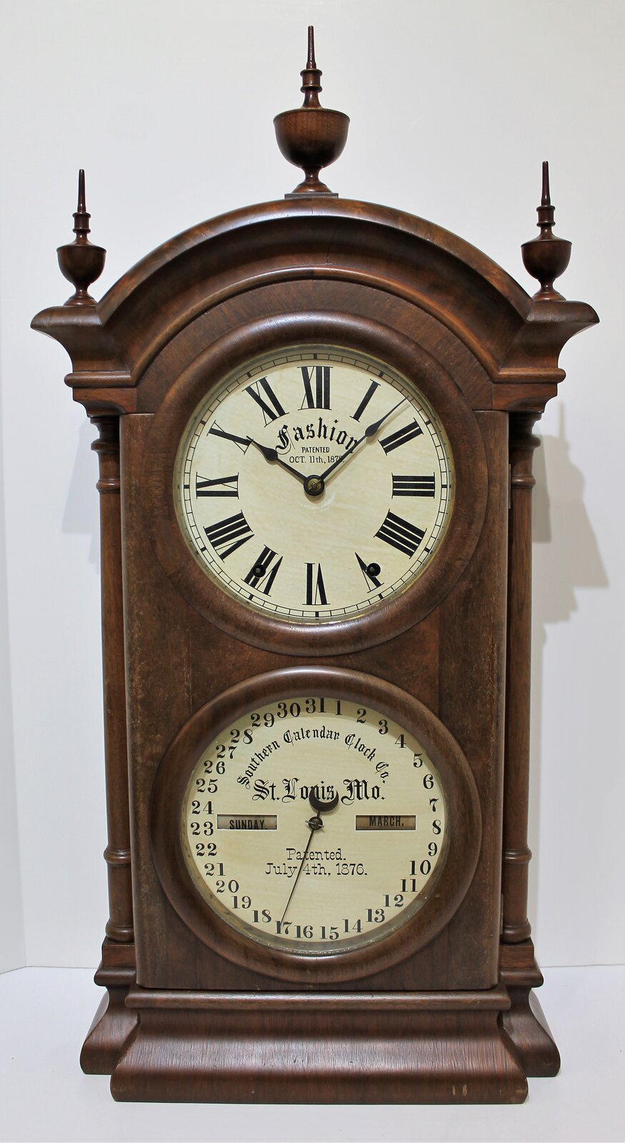 Antique Southern Calendar Fashion No. 2 Clock — Antique Clocks Price Guide