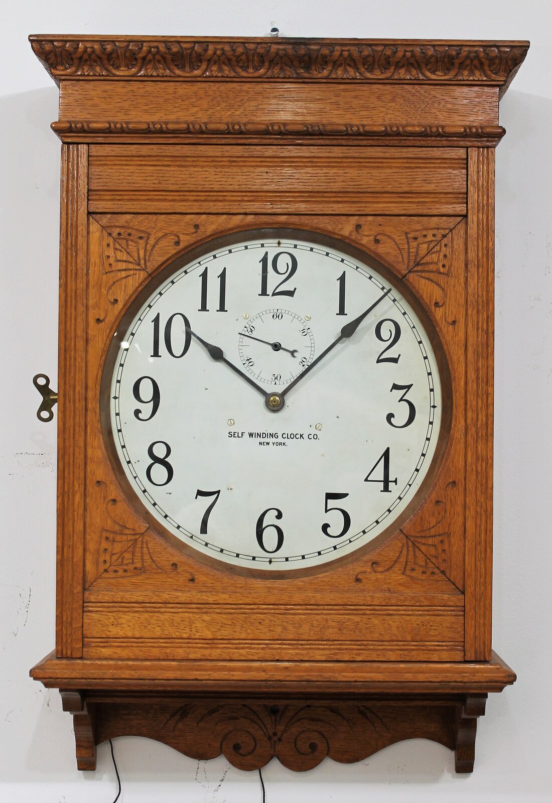 Antique Self Winding No. 10 Clock — Antique Clocks Price Guide