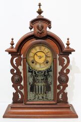 Antique Jones, G.A. parlor clock Clock