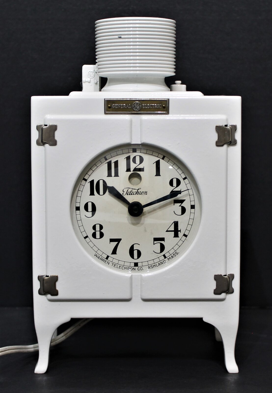 General Electric-Telechron “Monitor Top” refrigerator electric clock, 1928-1931. — Antique Clocks Price Guide