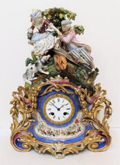 F. Gilbert á Paris porcelain clock, ca. 1840.
