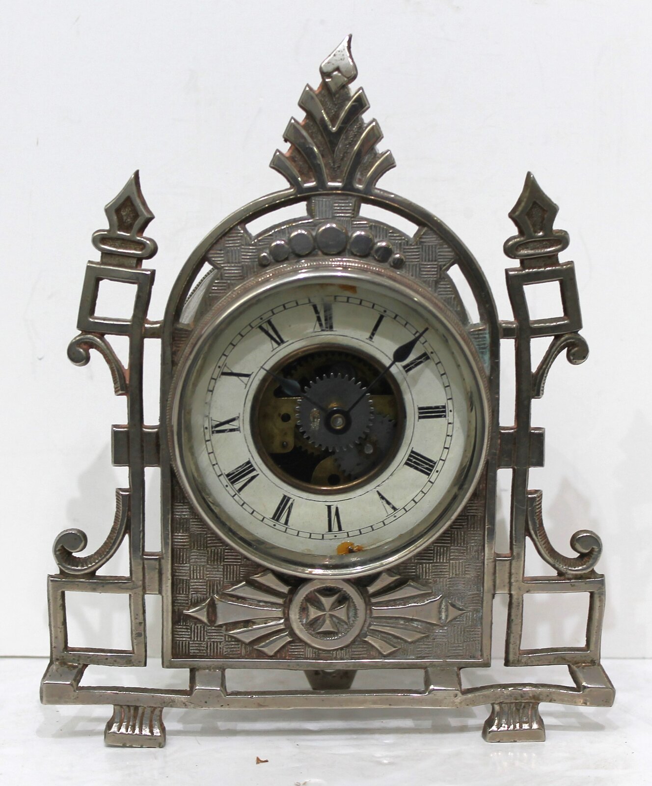 E.N. Welch “La Reine”, ca. 1880. — Antique Clocks Price Guide