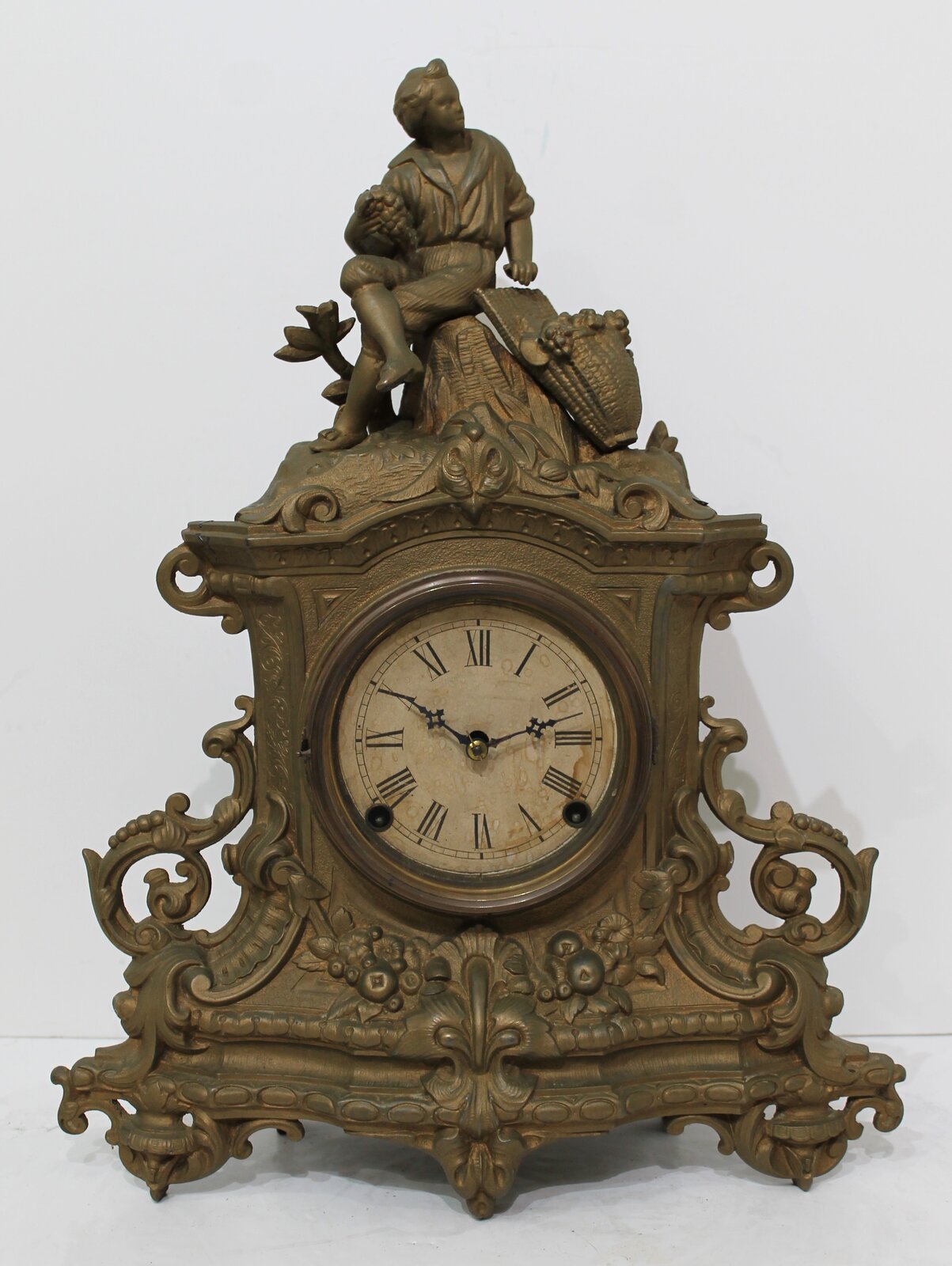Waterbury Clock Co. “Vintner”, ca. 1867. — Antique Clocks Price Guide