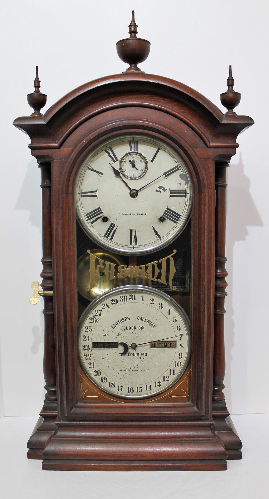 Southern Calendar Clock Co. “Fashion No. 4”, ca. 1885. — Antique Clocks Price Guide