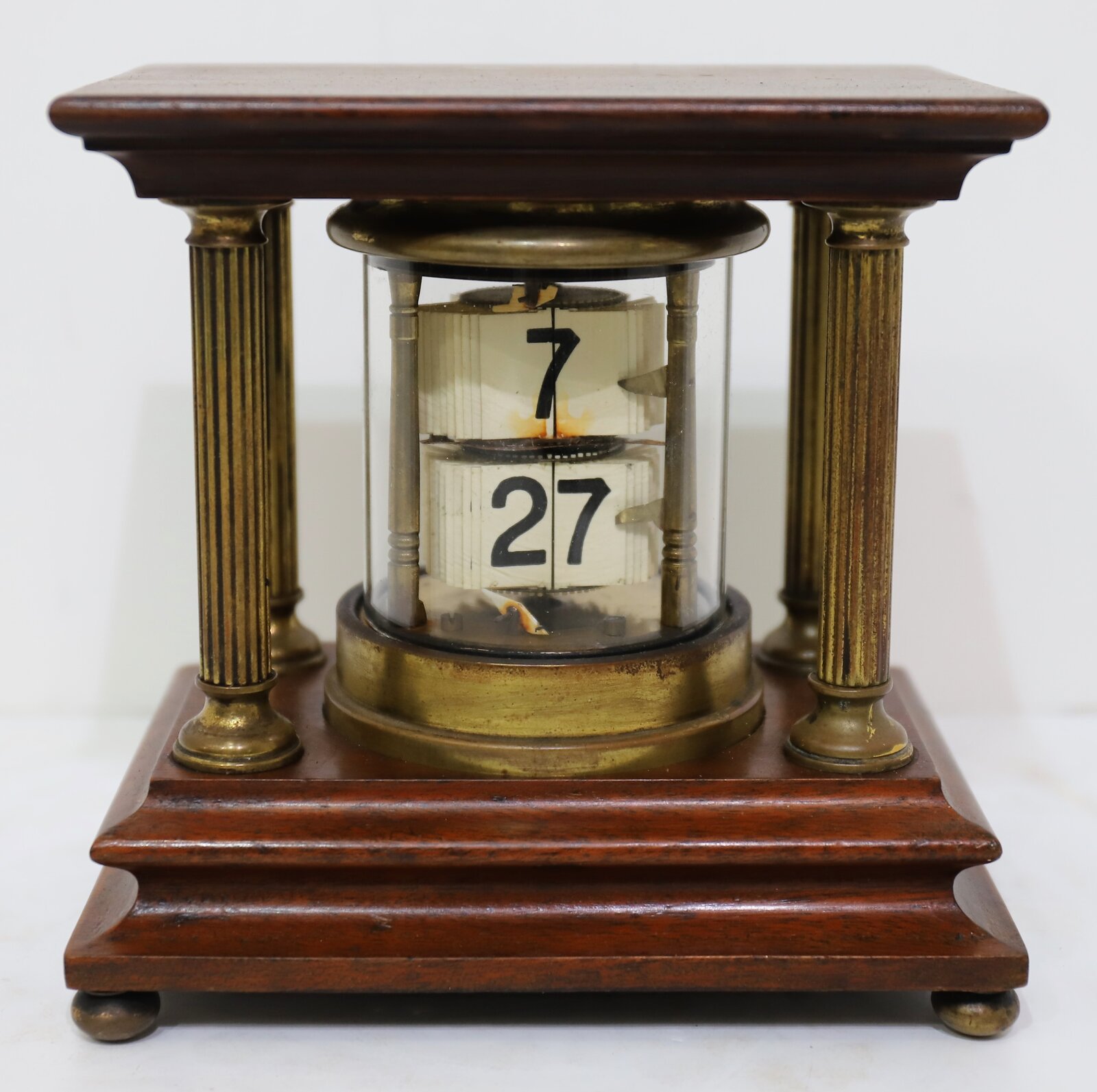 German “flip clock”, ca. 1920. — Antique Clocks Price Guide