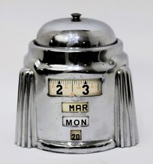Westclox “Four in One” rotary calendar alarm, ca. 1950.