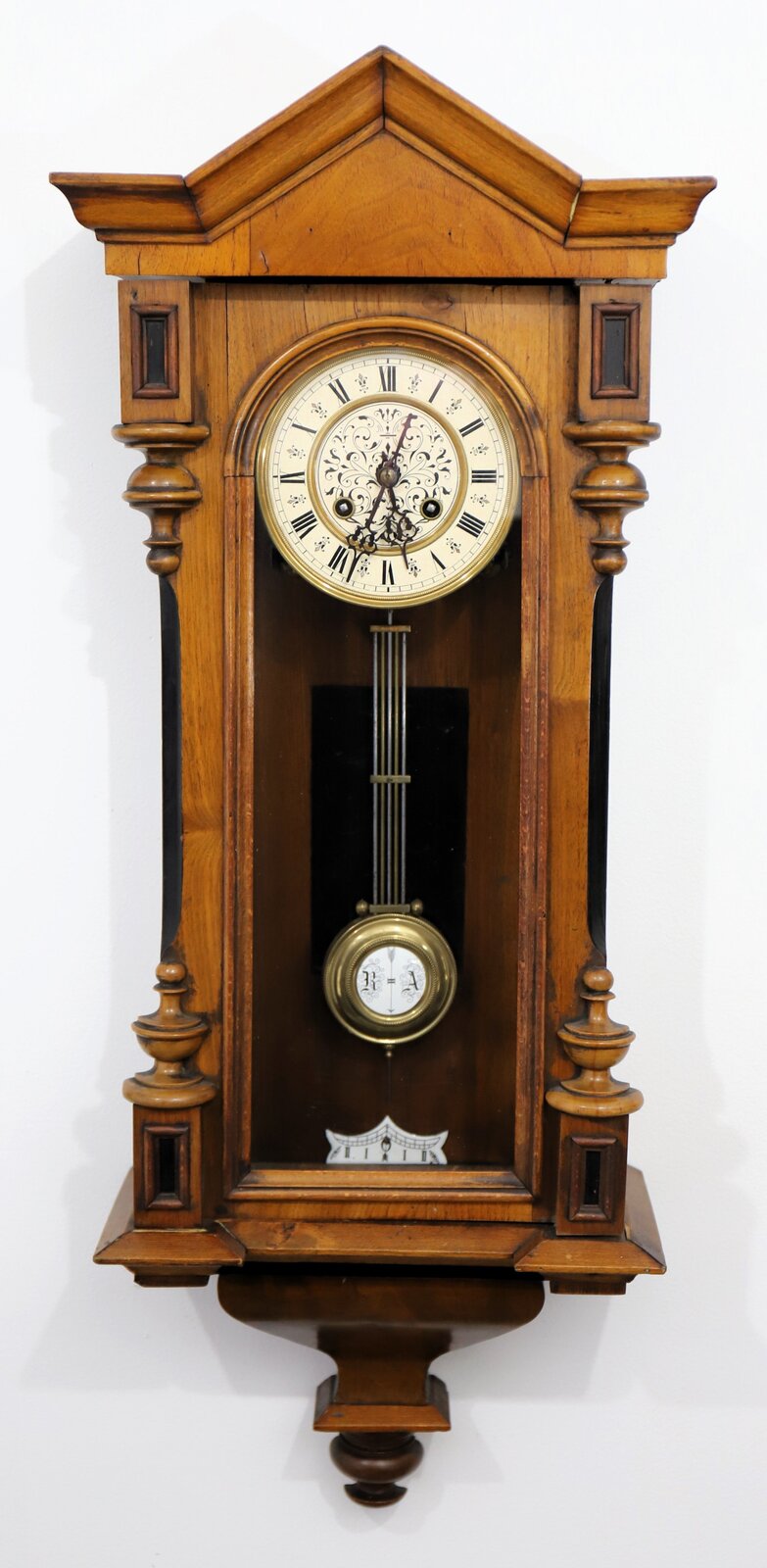 Small spring-driven Vienna, ca. 1900. — Antique Clocks Price Guide