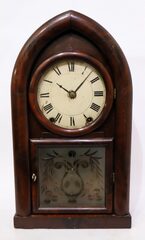 Brewster & Ingrahams early round gothic with cast iron backplate, ca. 1840.