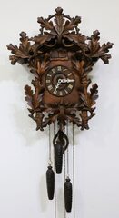 American Cuckoo Clock Co. three-weight cuckoo, ca. 1910.