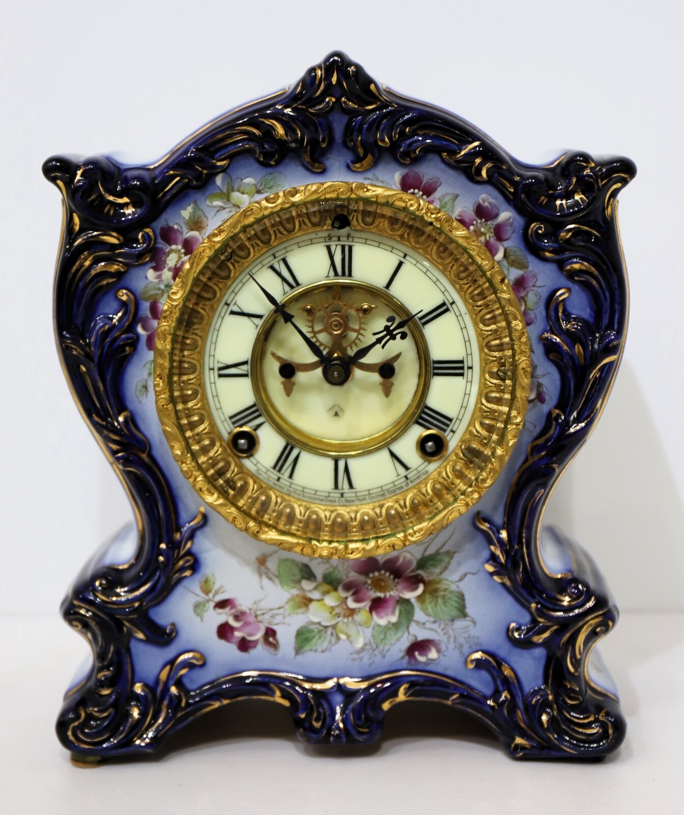Wm L Gilbert Clock Co. “No. 413”, ca. 1898. — Antique Clocks Price Guide