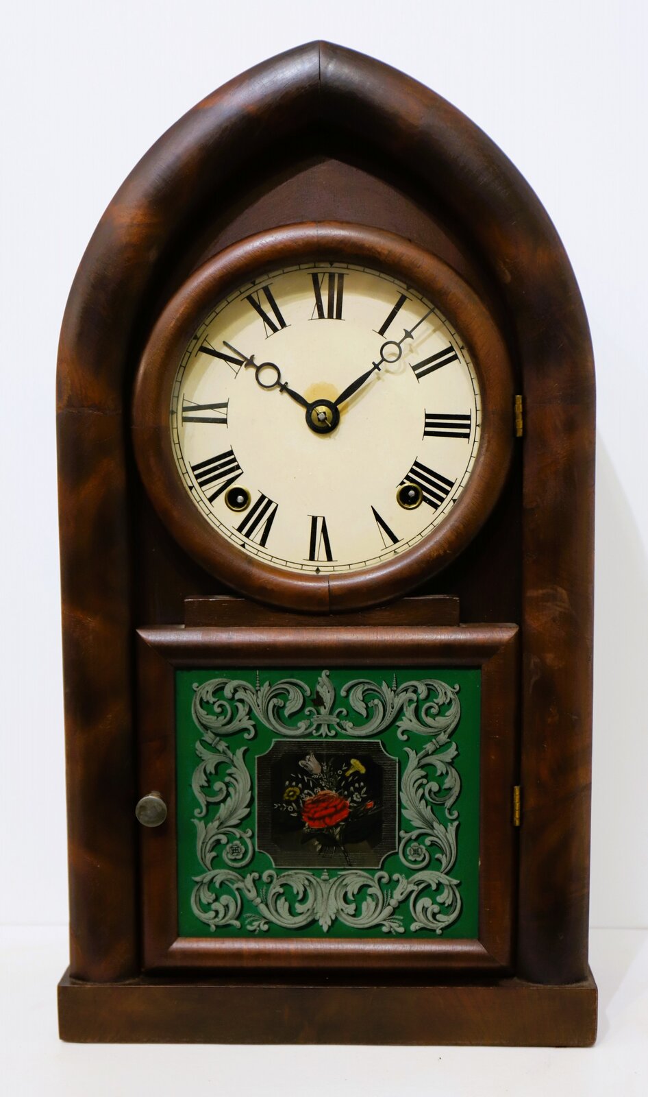 JC Brown round gothic, 1845-1856. — Antique Clocks Price Guide