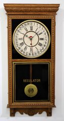 Sessions Clock Co. “Crescent No. 15” calendar,ca. 1915.