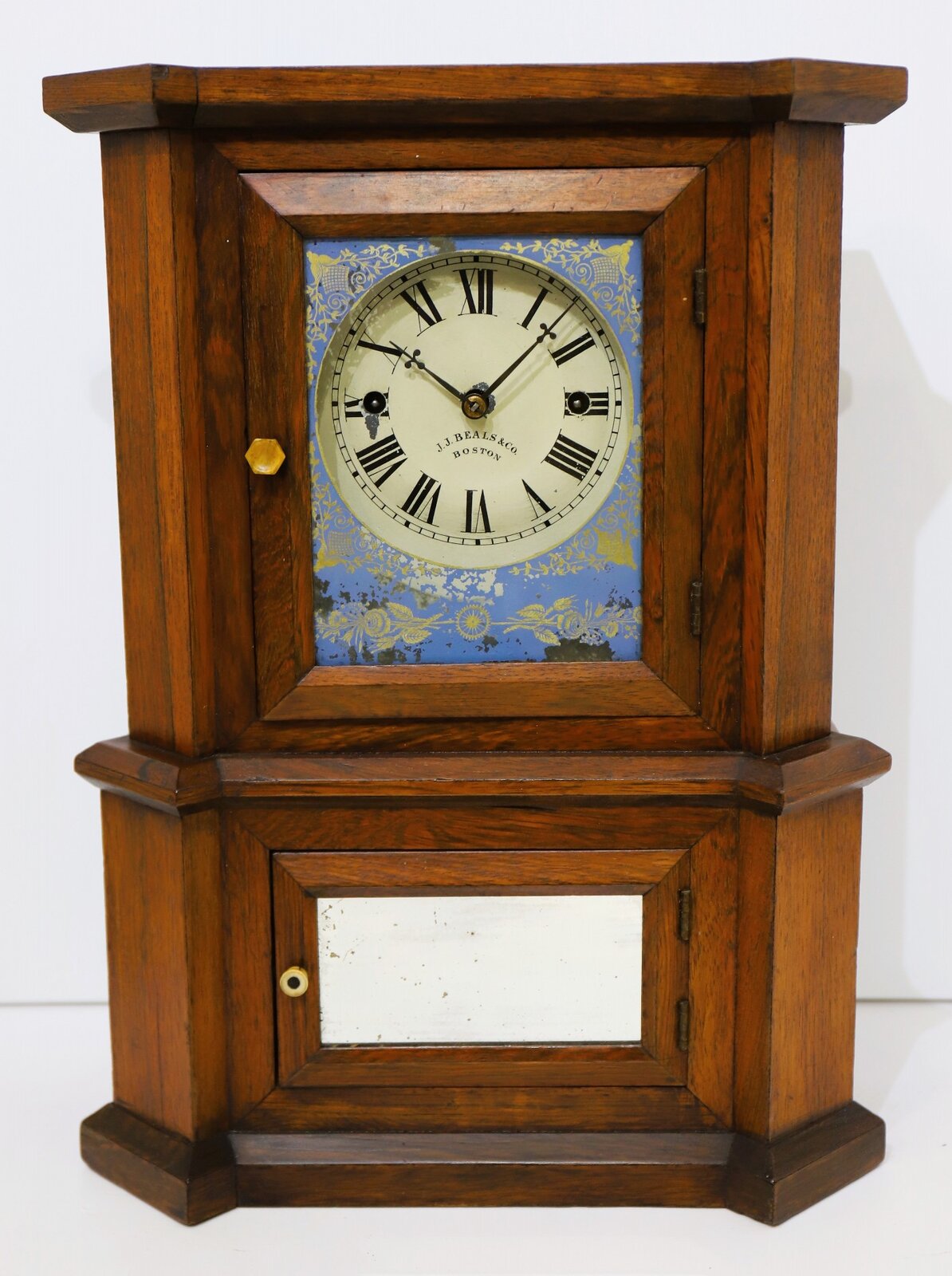Atkins “Parlor No. 1” with wagon spring, 1850-1858. — Antique Clocks Price Guide