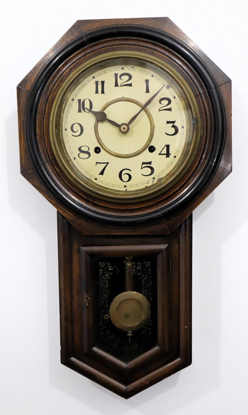 Small schoolhouse clock, ca. 1920. — Antique Clocks Price Guide