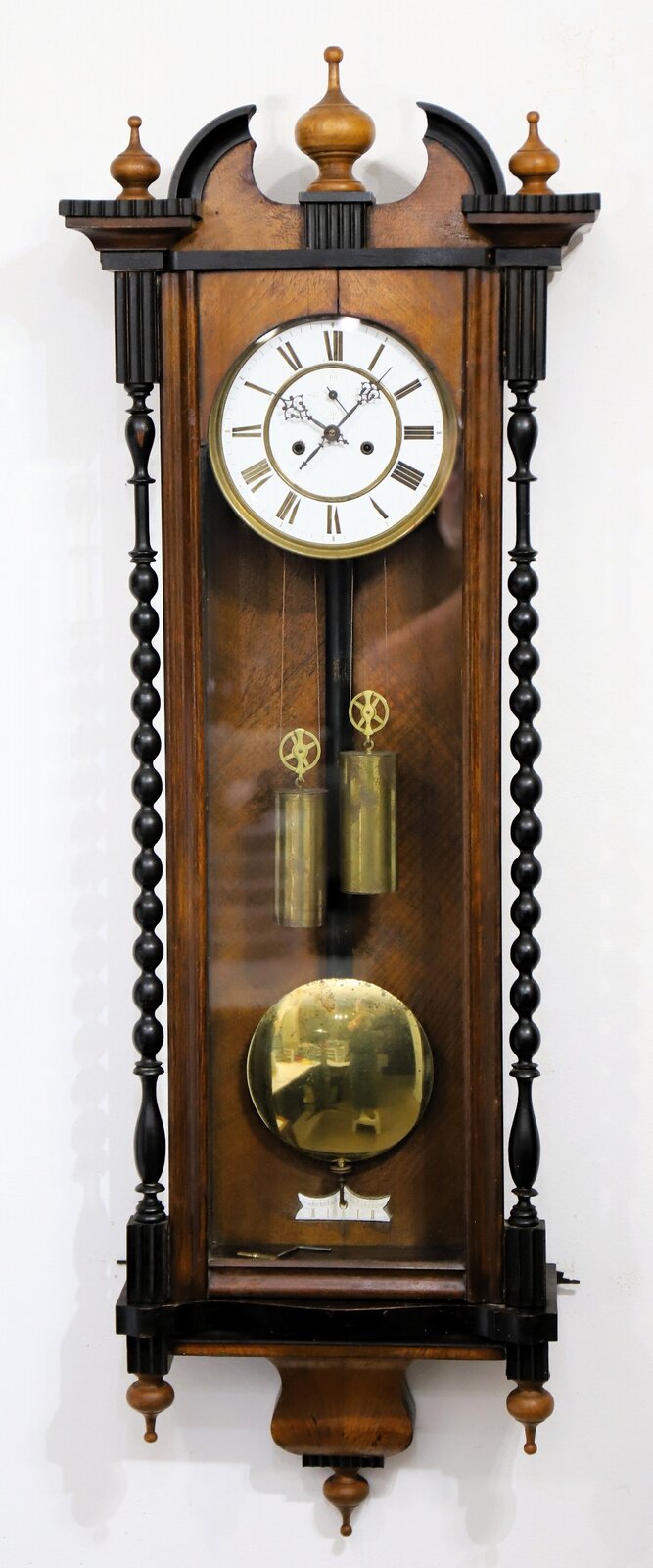H. Endler & Co. two-weight Vienna, ca. 1890. — Antique Clocks Price Guide
