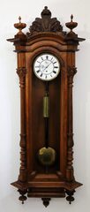 Very large one-weight, 30-day Vienna,ca. 1890.