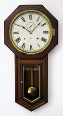 Seth Thomas Clock Co. “World” 8-day time-and-strike, 1904.