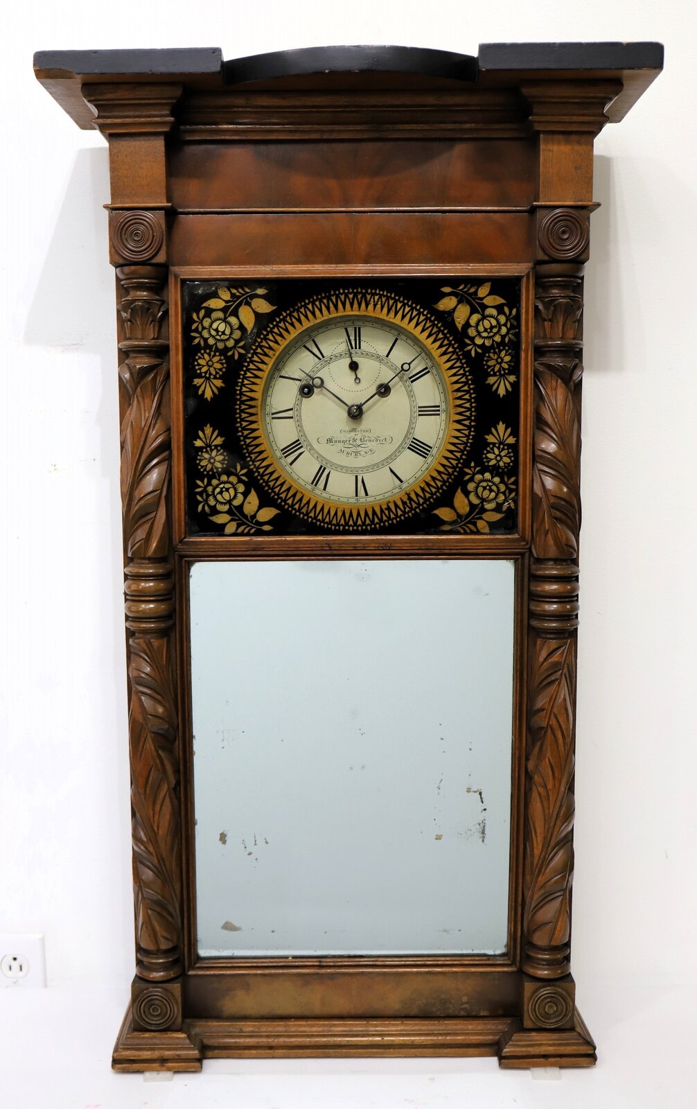 Munger & Benedict “flat top”, 1831-1833. — Antique Clocks Price Guide