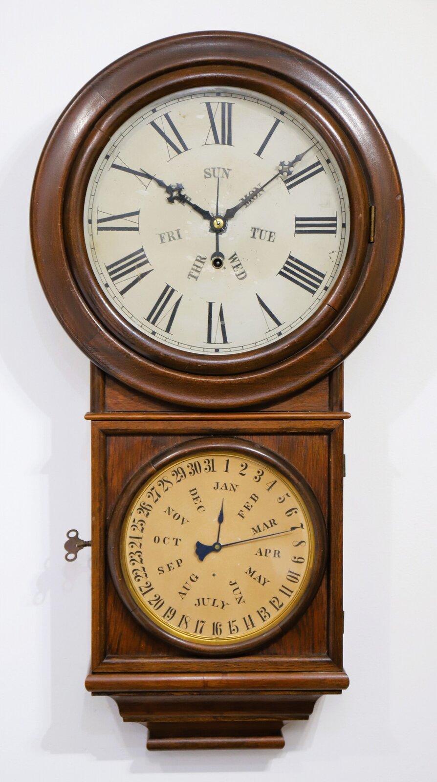 Welch, Spring & Co. “Round Head No. 4”, ca. 1880. — Antique Clocks Price Guide