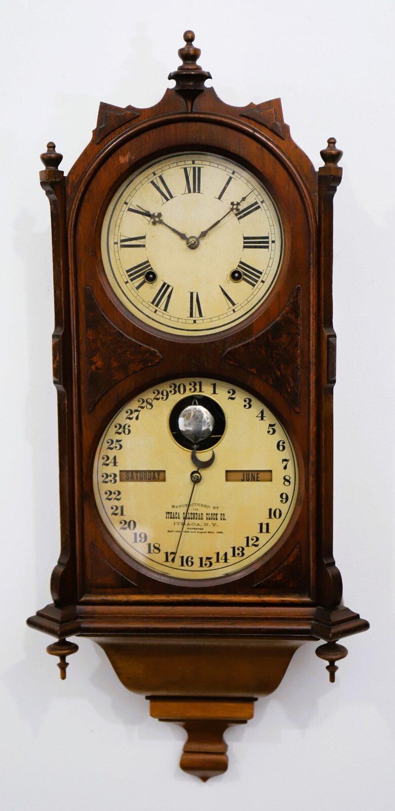 Ithaca Calendar Clock Co. “Three finial hanging cottage”, 1883. — Antique Clocks Price Guide