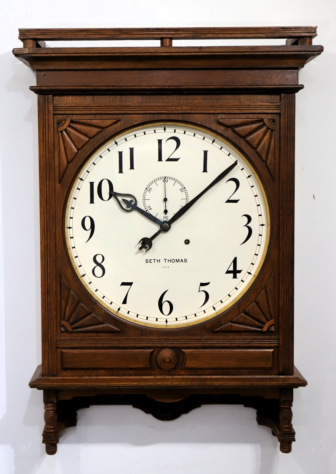 Seth Thomas Clock Co. “Lobby 18 Inch”, 1895. — Antique Clocks Price Guide