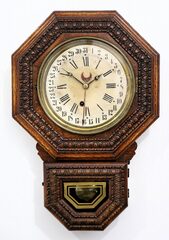 E. Ingraham Co. “8 Inch Drop Octagon Calendar”, ca. 1911.