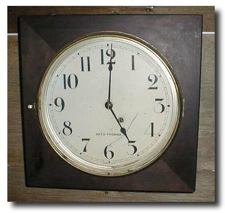 Seth Thomas Gallery Wall Clock, early 20th century — Antique Clocks Price Guide