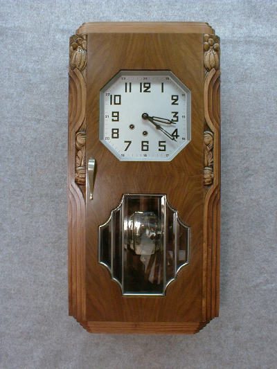 FRENCH BOX CLOCK IN A WALNUT VENEERED CASE. CIRCA 1930'S. — Antique Clocks Price Guide