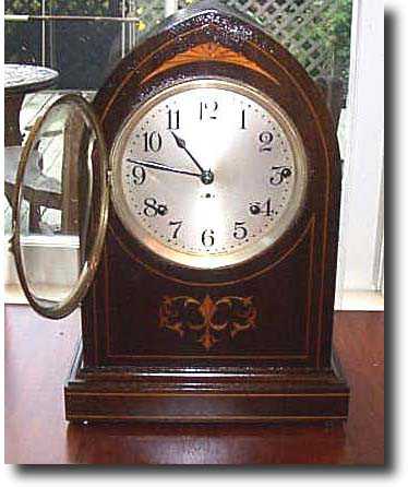 Seth Thomas Sonora Chime Mantel Clock — Antique Clocks Price Guide