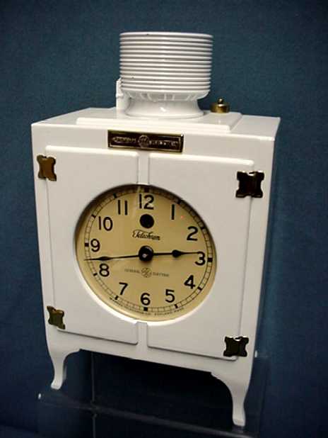 GE Monitor Top Refrigerator Clock, CIRCA: 1920 - 1930 — Antique Clocks Price Guide