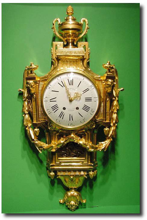 French 19th century cartel clock, Circa 1880 — Antique Clocks Price Guide