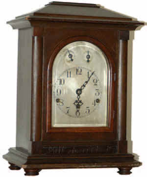 German bracket clock, probably made by the Mauthe Company in the mid 1920's. Westminster chime movement strikes quarters, 5 hammers on 5 rods. — Antique Clocks Price Guide