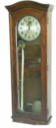 Standard Electric Time Company, Springfield, Mass., hanging clock, ca. 1918. — Antique Clocks Price Guide