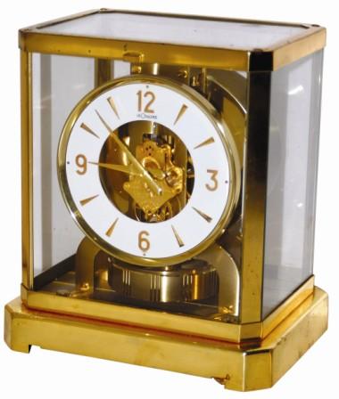 LeCoultre Atmospheric Clock, commonly called just "Atmos", ca 1968. Serial No.  on top of the movement is 219707. — Antique Clocks Price Guide