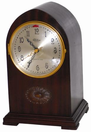 Telechron / Motored / Westminster Chime / The Revere Clock Co. Cincinnati, signed on the near perfect silver dial of this excellent mantle clock. — Antique Clocks Price Guide