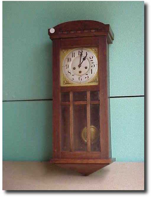 Junghans oak cased wall clock — Antique Clocks Price Guide