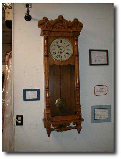 00 Large Wall Clock c. 1895 — Antique Clocks Price Guide