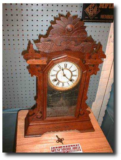 Waterbury Shelf Clock c. 1890 — Antique Clocks Price Guide