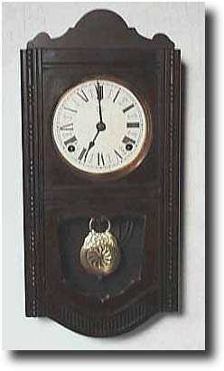 Box wall regulator, c. 1900 — Antique Clocks Price Guide