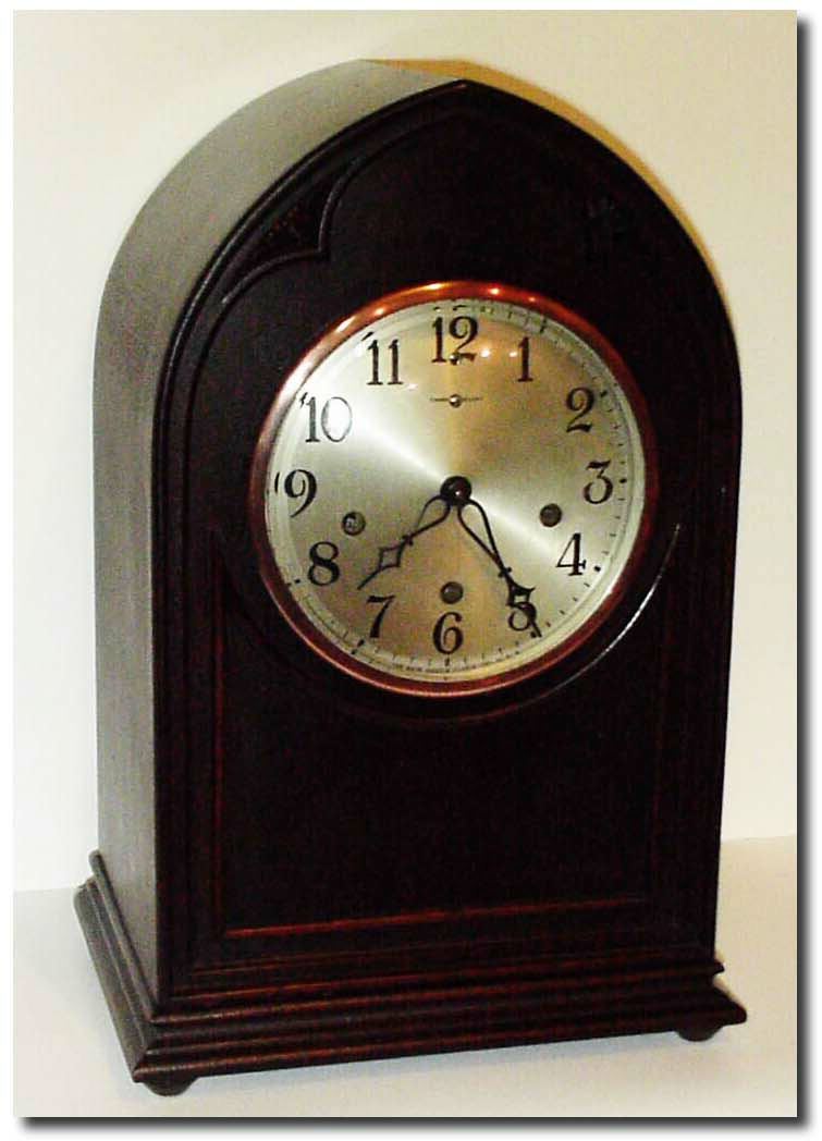 C.1929, New Haven "Inglewood' Westminster Chime mantel clock in very good original condition. — Antique Clocks Price Guide