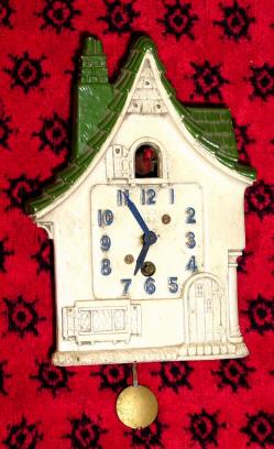 C.1935, Lux Clock Mfg, Waterbury, Conn HOUSE with NODDER, 30 hour novelty timepiece. — Antique Clocks Price Guide