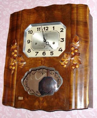 C.1917, French, (Girod), Art Noveau 8-day Westminster chime wall clock, as-found. — Antique Clocks Price Guide