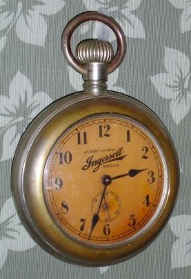 Ingersoll Watch Co., "JUMBO WATCH", 39 hour timepiece. Note this is actually a display clock in the form of a watch. C.1910. — Antique Clocks Price Guide