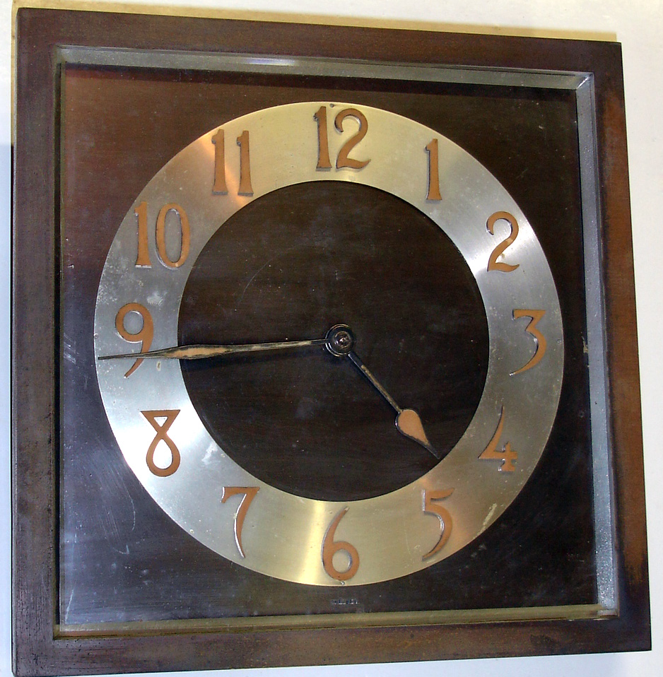 Chelsea bronze easel 8 day desk clock, 1929. — Antique Clocks Price Guide