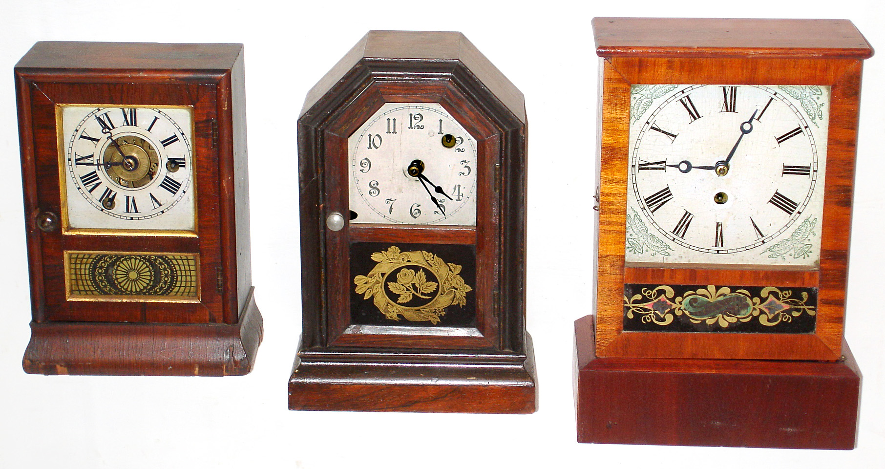Three Connecticut small 30 hour cottage clocks, mid 19th century. — Antique Clocks Price Guide