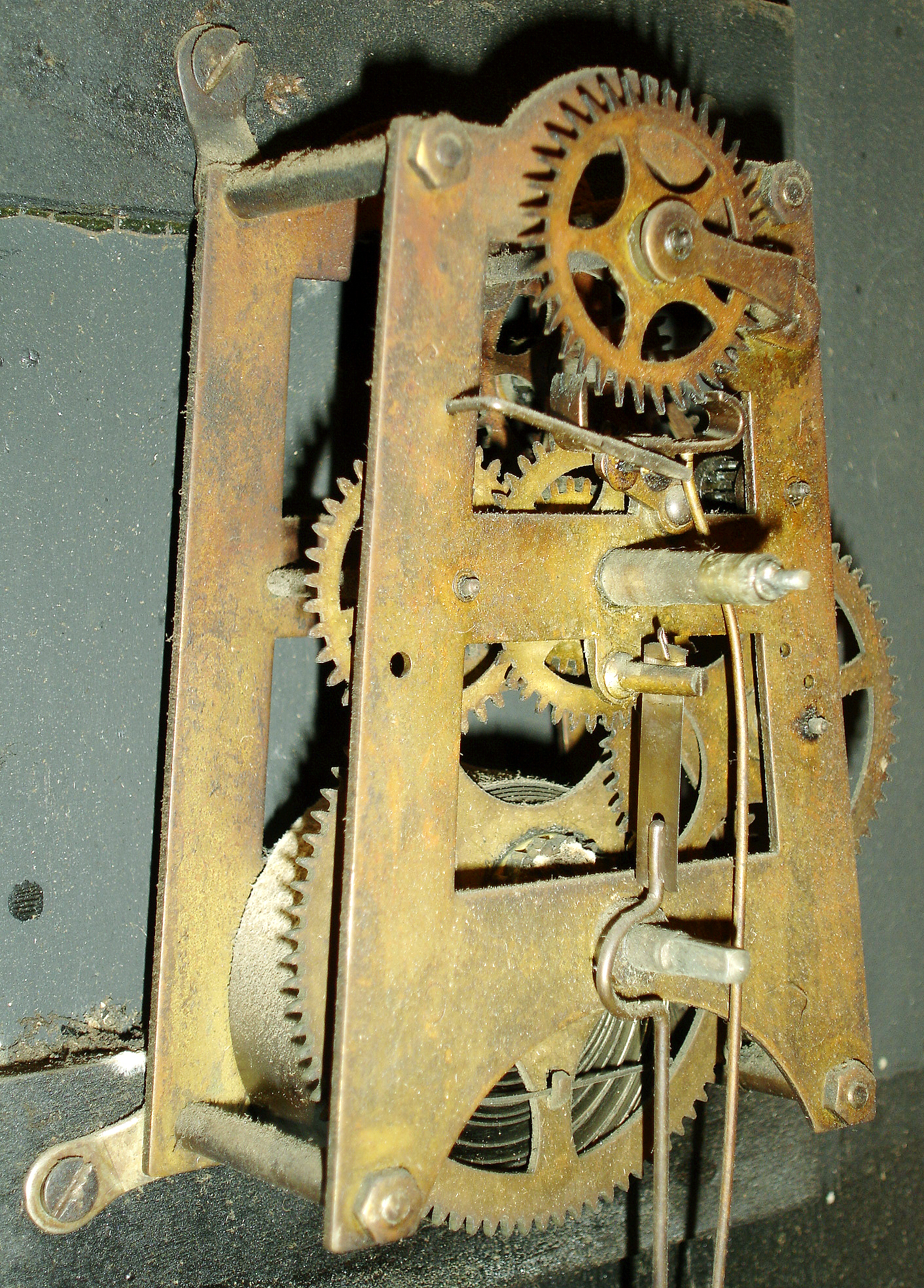 William L. Gilbert Clock Co., Winsted, Conn., "Washington", 8 days, spring brass movement regulator wall timepiece, c1913 — Antique Clocks Price Guide