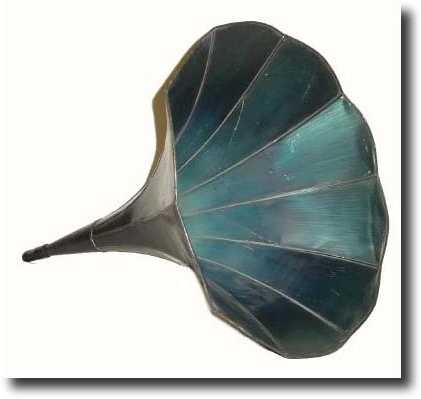 C.1905, Morning Glory Horn for an Edison cylinder phonograph. — Antique Clocks Price Guide